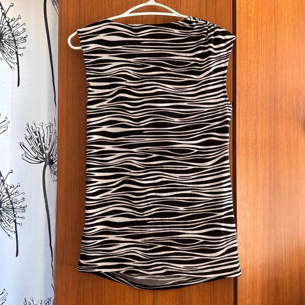 MICHAEL Michael Kors Black White Abstract Zebra Cowl Neck Top Size S - Picture 2 of 5
